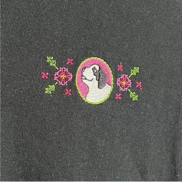 Big Dogs 2XL Black T-Shirt with Floral Embroidery Logo Vintage Tee - Picture 3 of 5